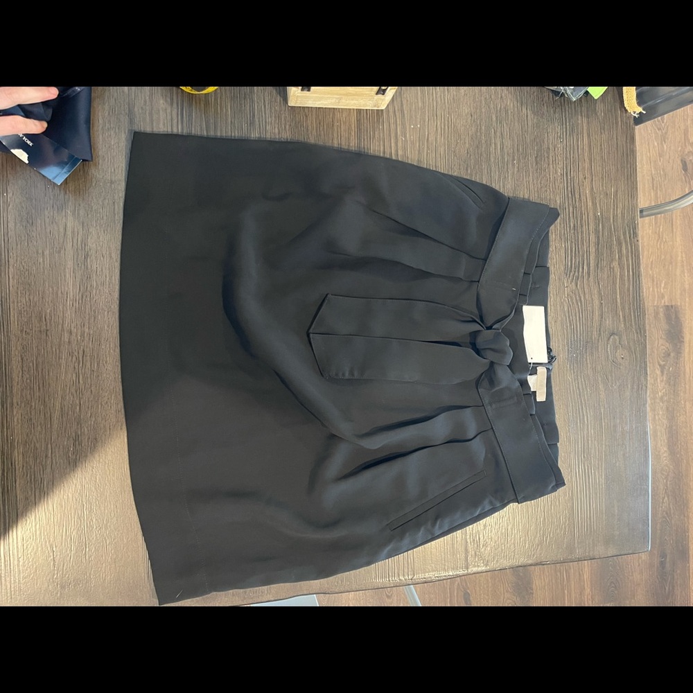 Black bow skirt
